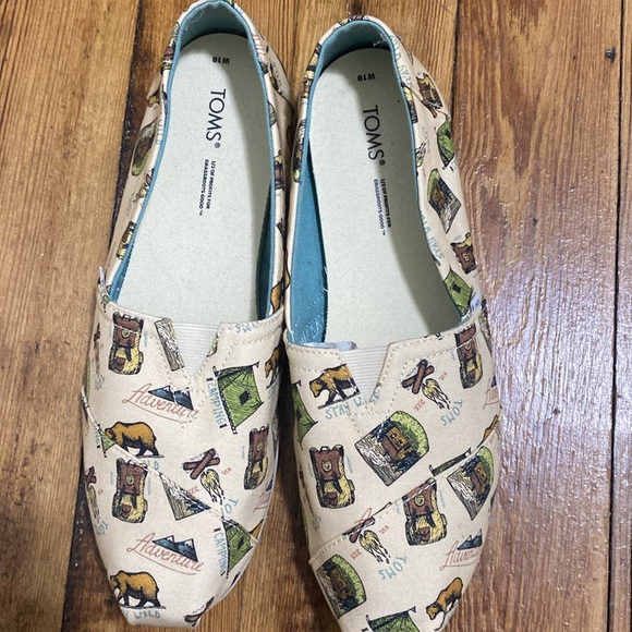 Size 10 Tom’s Espadrilles Camping Adventure Pattern - Picture 2 of 7